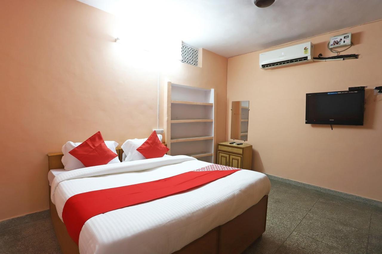 Oyo 39645 Maheshwari Residency Hotel New Delhi Buitenkant foto
